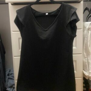 black v neck with rubble sleeves
